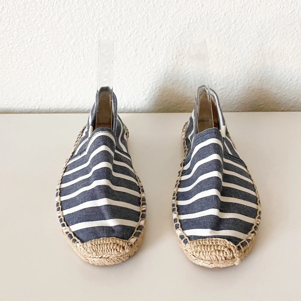 Soludos blue white